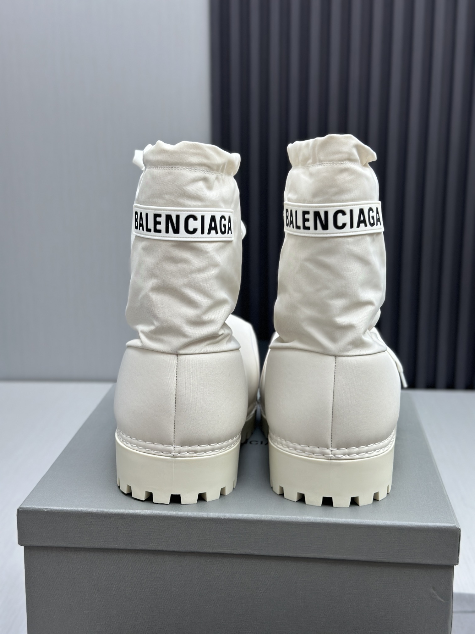 Balenciaga Alaska Low Boot In White Nylon PB 241220
