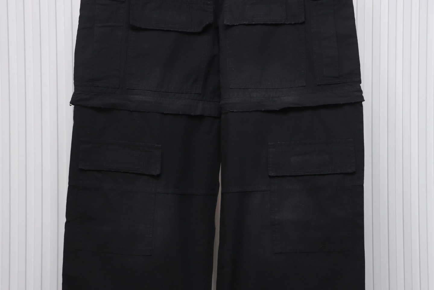 Balenciaga Removable Cargo Pants Black CK WH3902024027