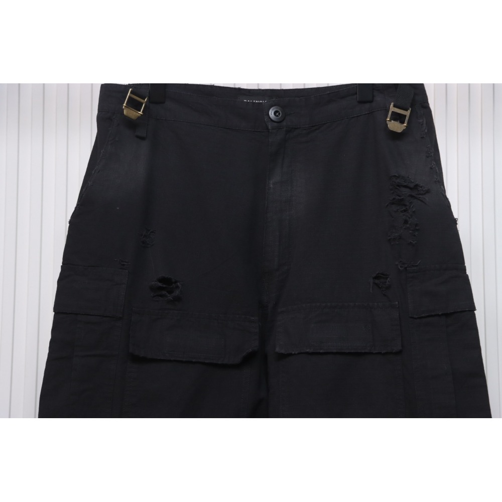 Balenciaga Removable Cargo Pants Black CK WH3902024027