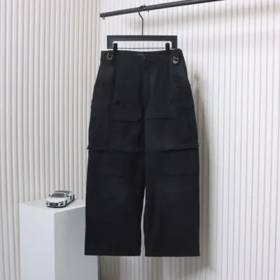 Balenciaga Removable Cargo Pants Black CK WH3902024027 01