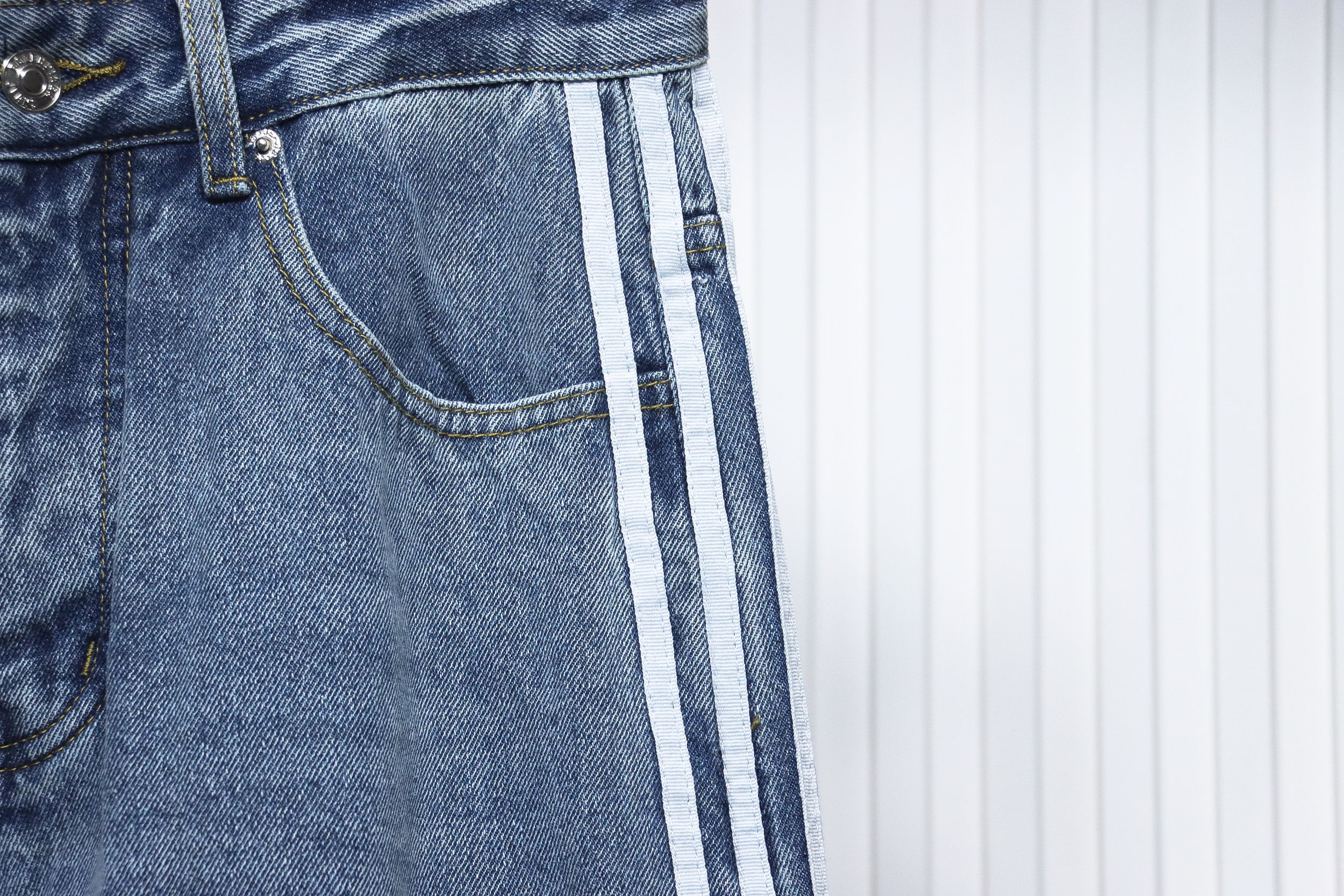 Balenciaga x Adidas Side Stripes Baggy Jeans in Blue CK 2802024016