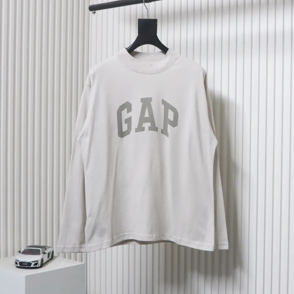 YEEZY x GAP x BALENCIAGA BEIGE CK20241225