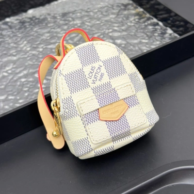 [Add One] Louis Vuitton LV Mini Backpack Keychain Pendant Khaki CK 250698310 01