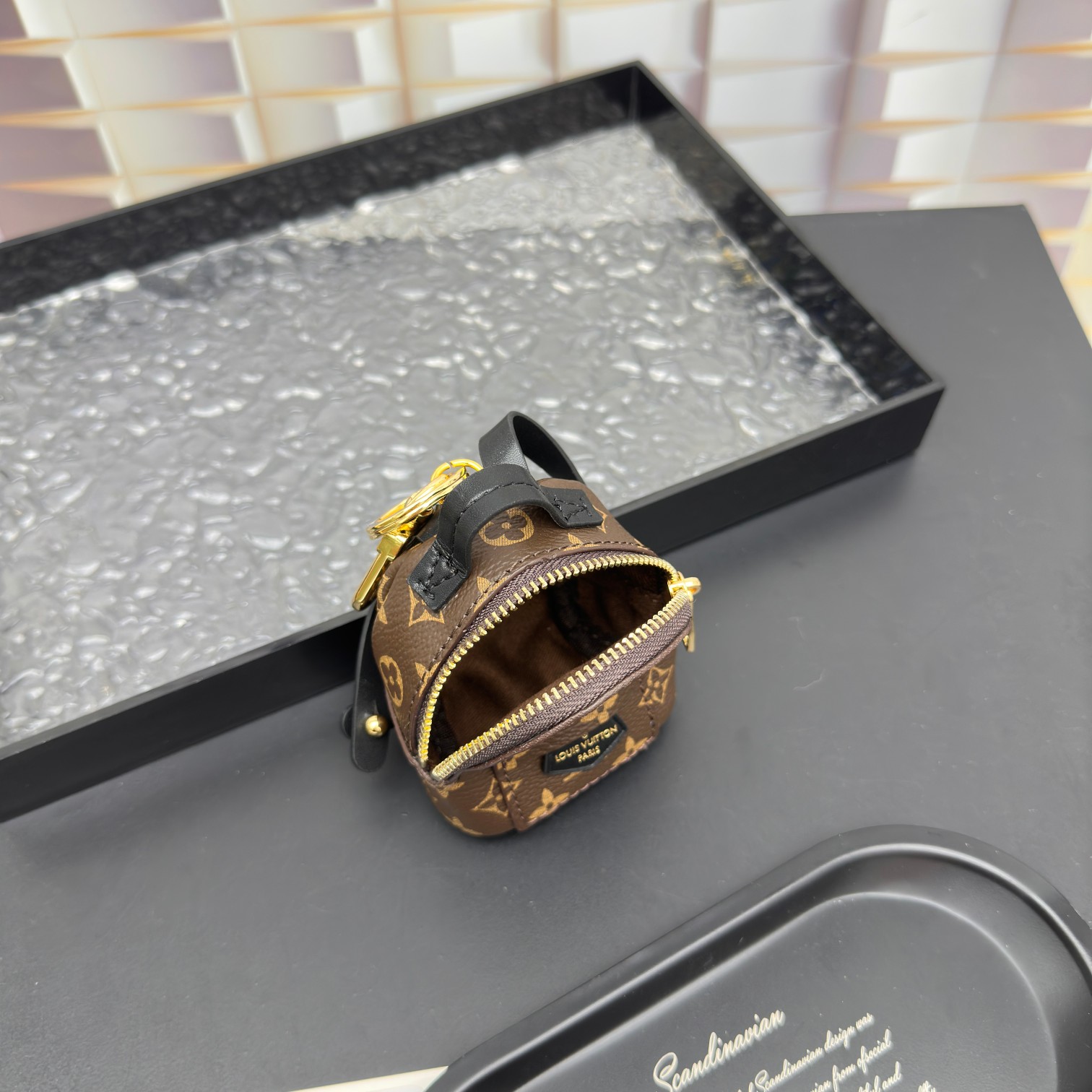 [Add One] Louis Vuitton Party Palm Springs Keychain Monogram Canvas CK 250698310