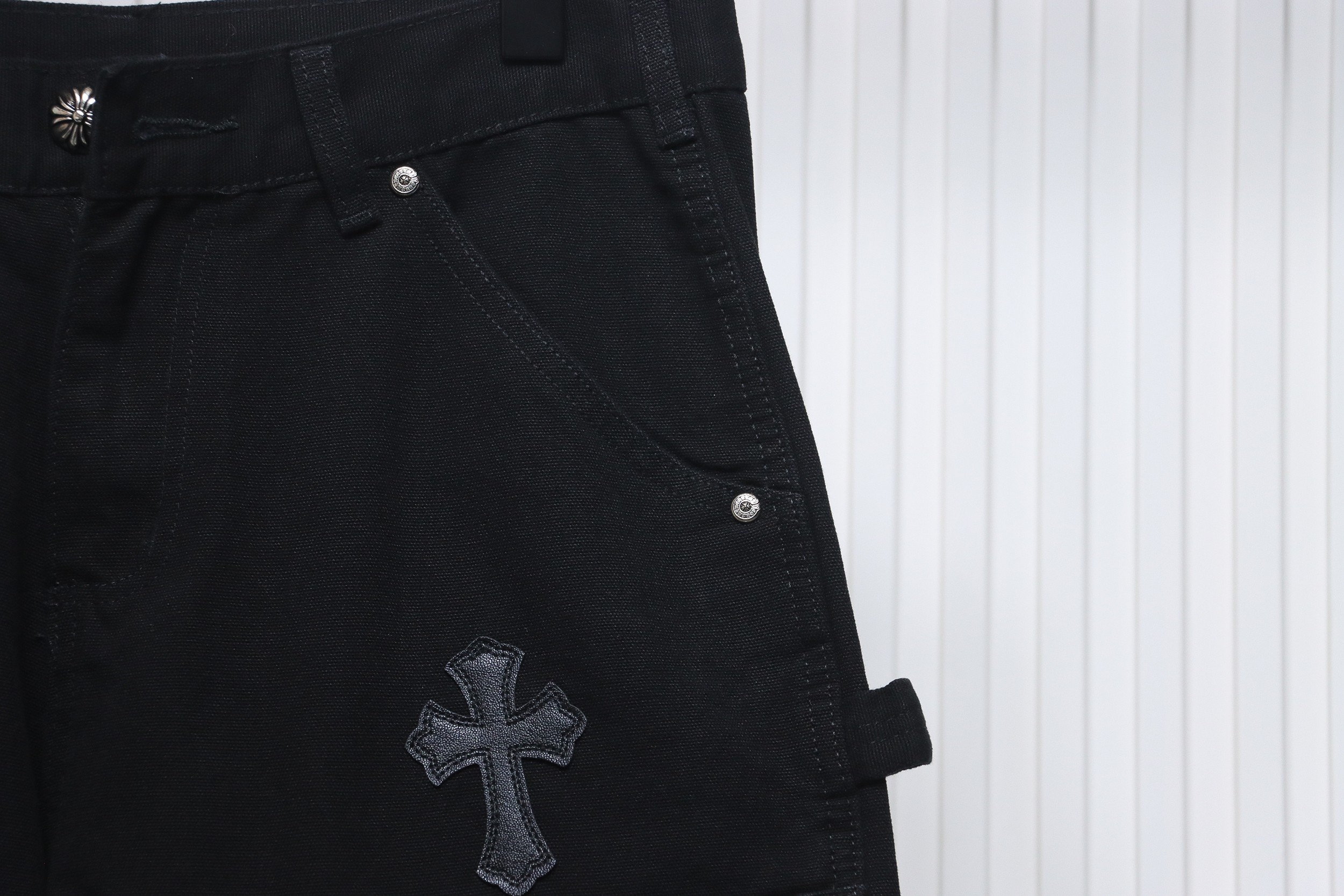 Chrome Hearts Black Leather Cross Patch Carpenter Jean CK 2702023017