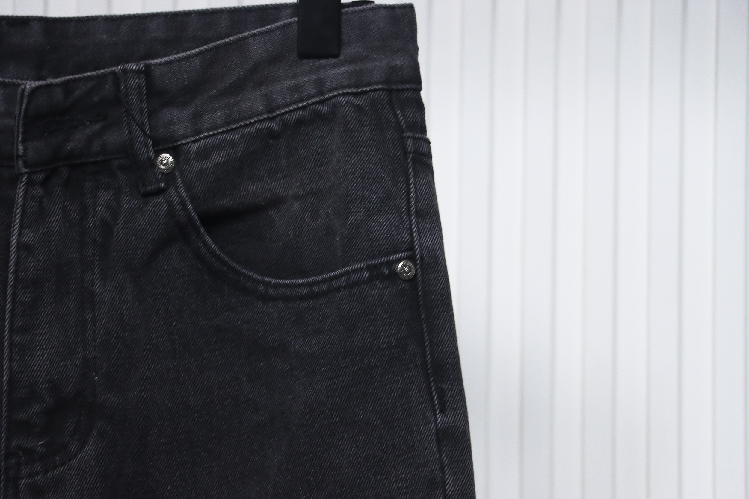 Chrome Hearts White Leather Cross Jean CK 2402023014