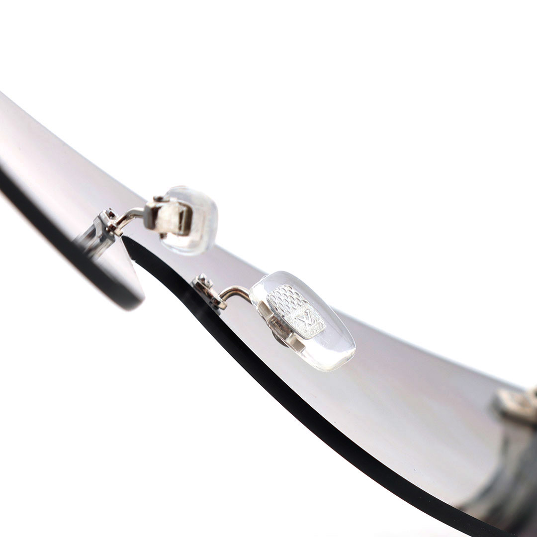 Louis Vuitton × Supreme Mirrored Capital Letter Sunglasses