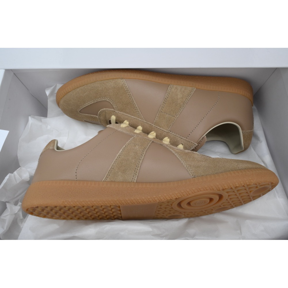 Maison Margiela Replica Brown