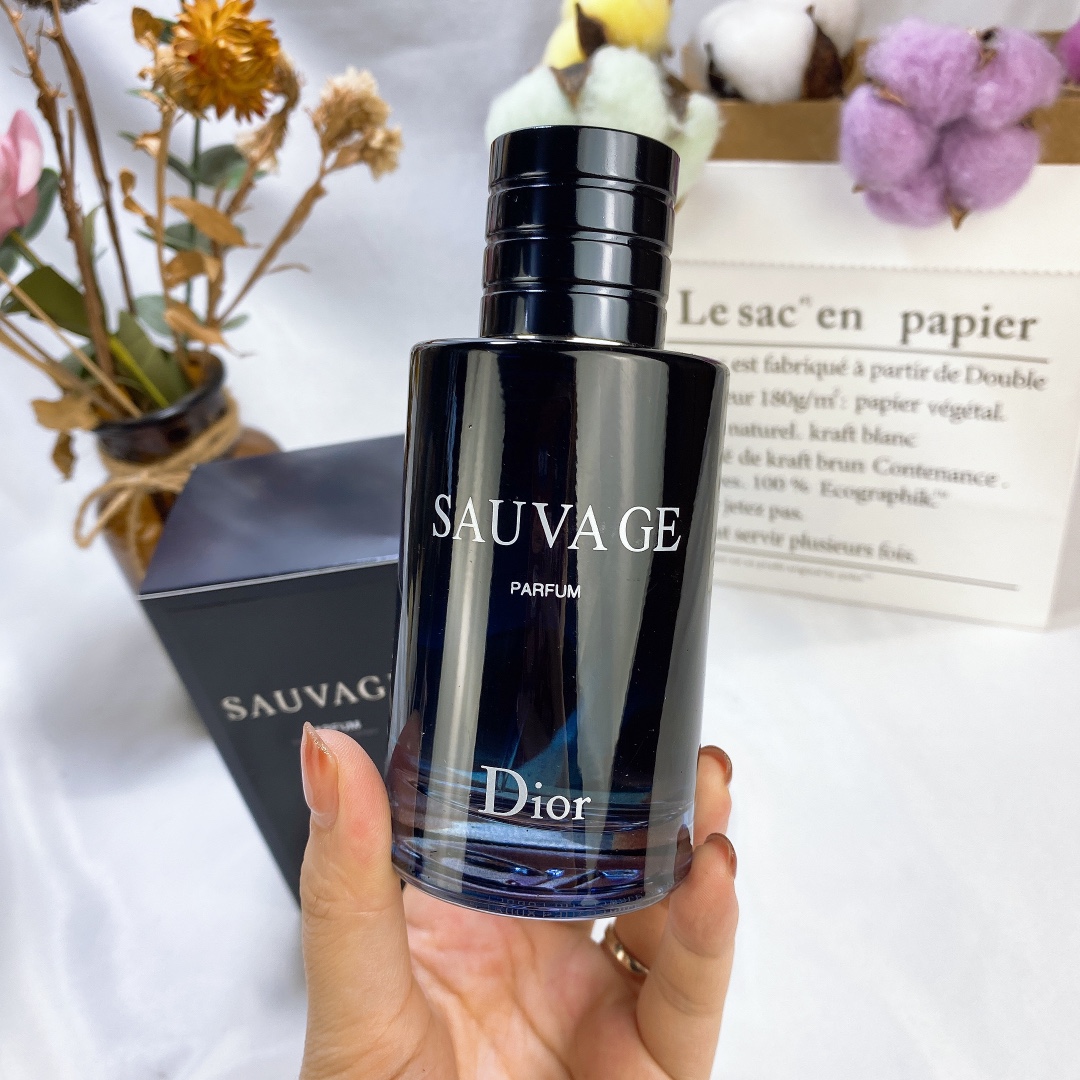 Christian Dior Sauvage Men Parfum 100Ml