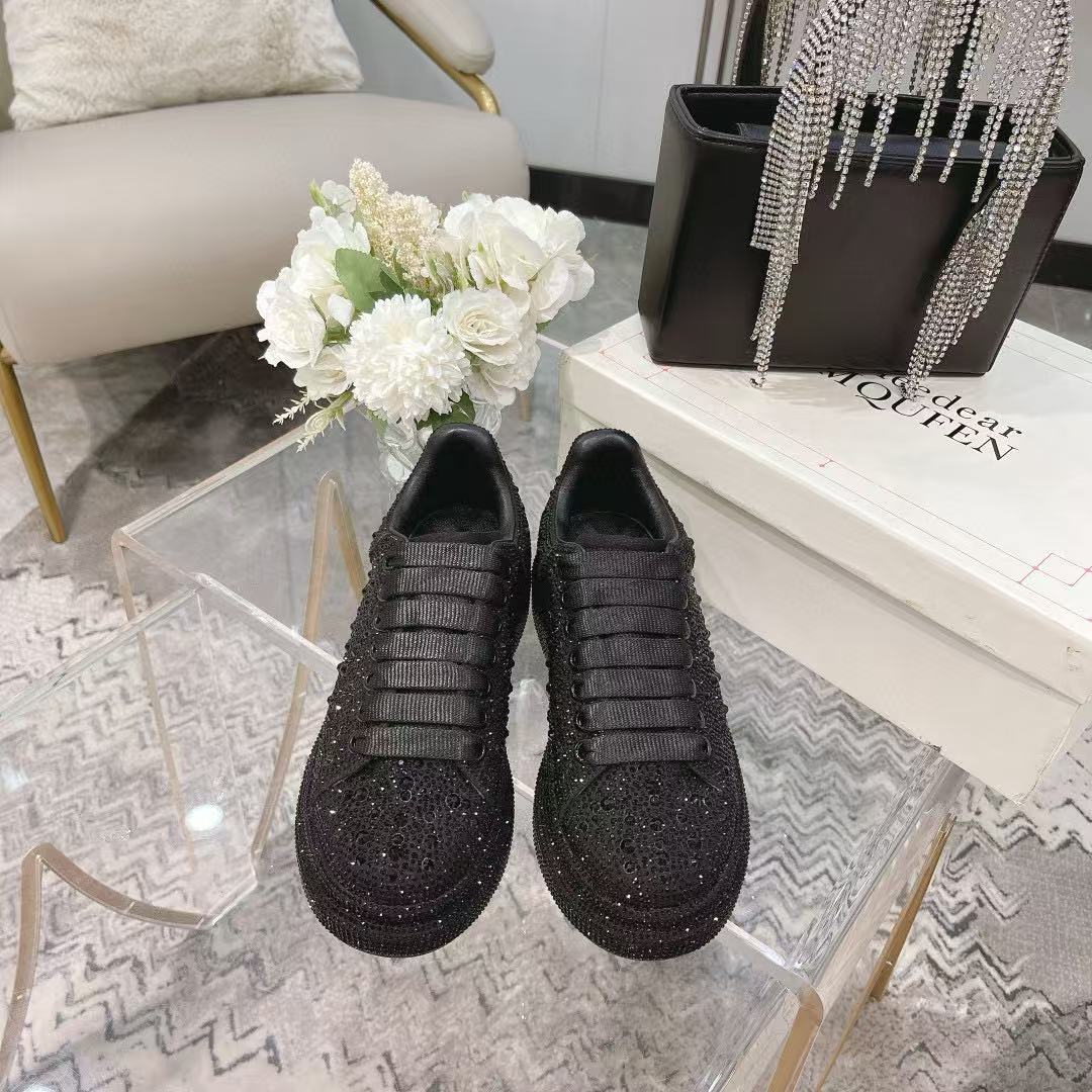 Alexander McQueen Sequined Sneaker PB250305