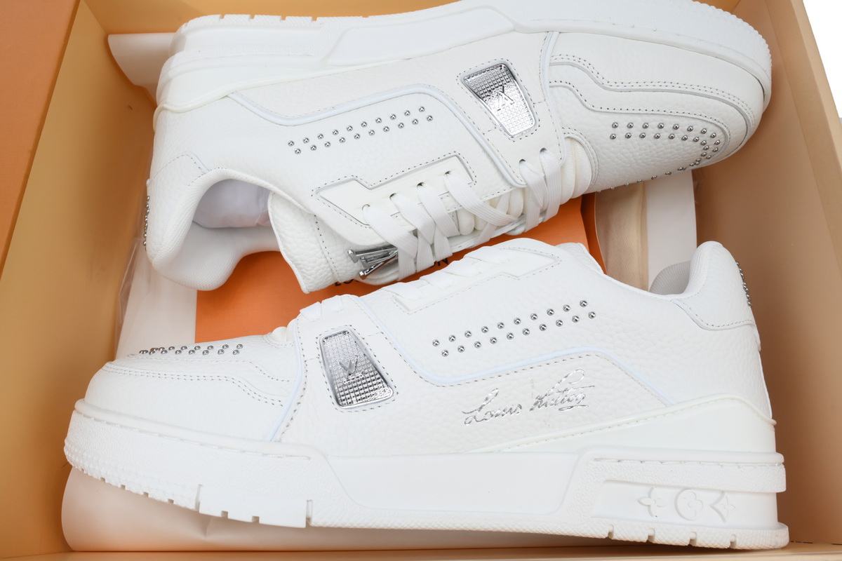 Louis Vuitton Trainer Sneaker White Rivets 1ADDC0