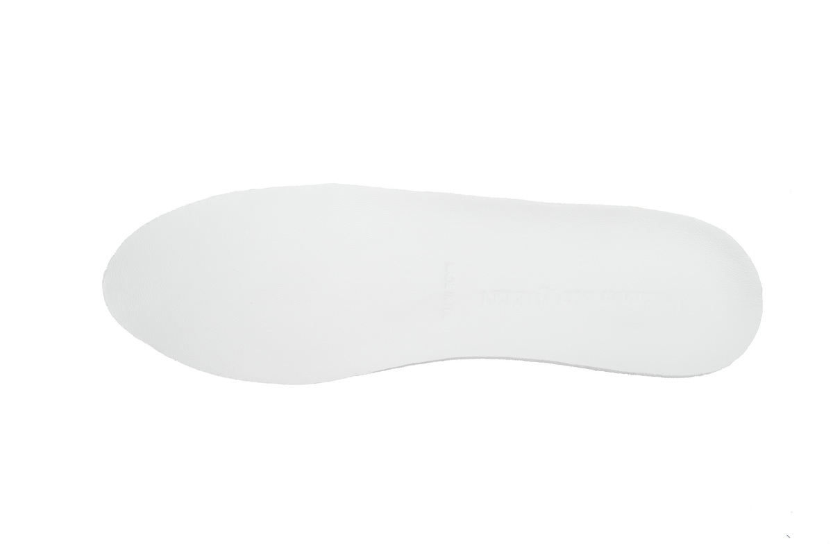 Alexander McQueen Sneake White Black