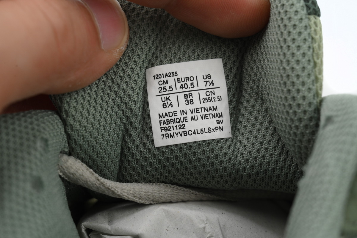 ASICS Gel-1130 Olive Grey Iv 1201A255-301