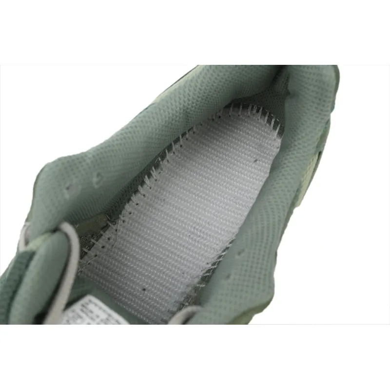 ASICS Gel-1130 Olive Grey Iv 1201A255-301