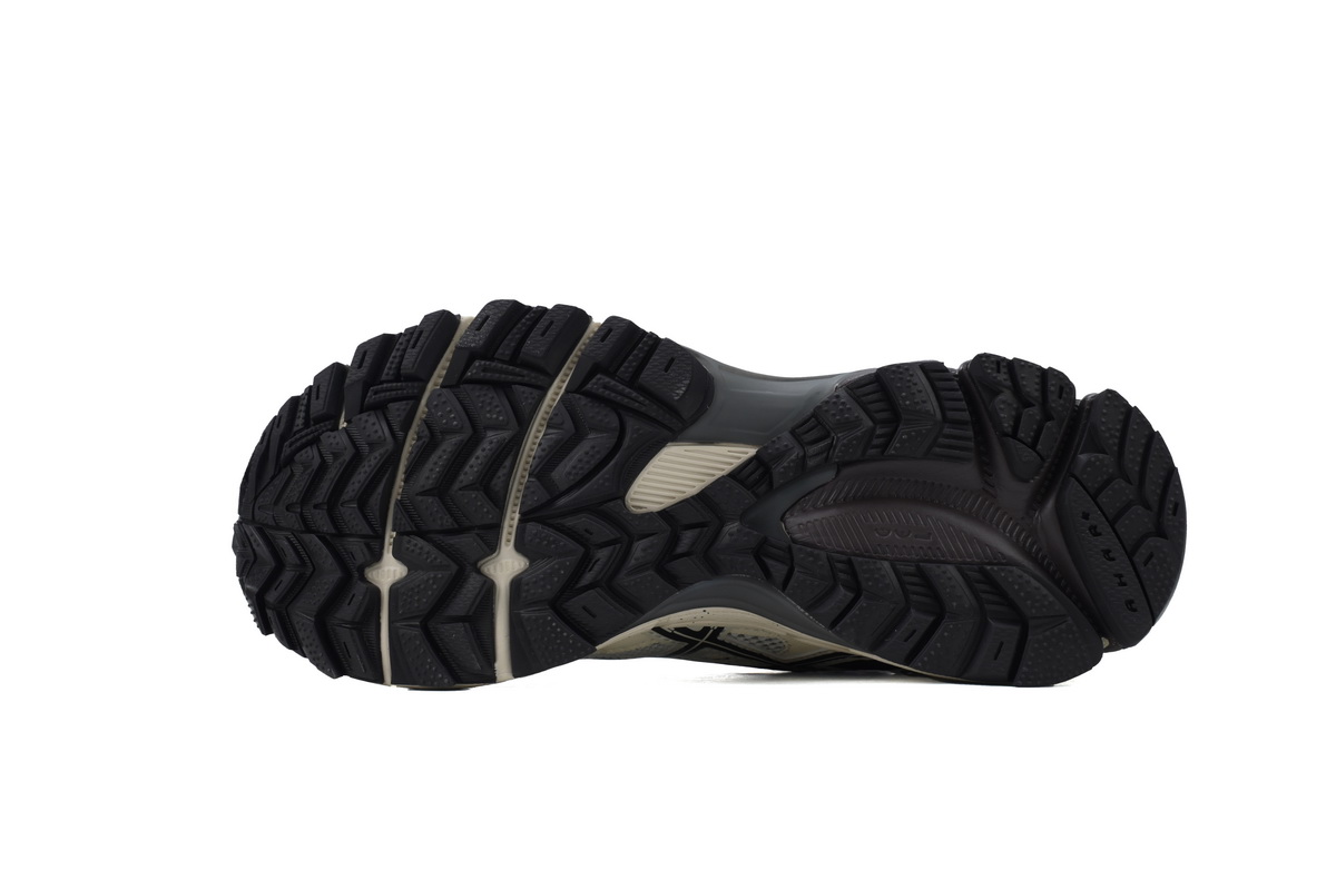 ASICS Gel-Kahana 8 'Black and White' 1011B895-200