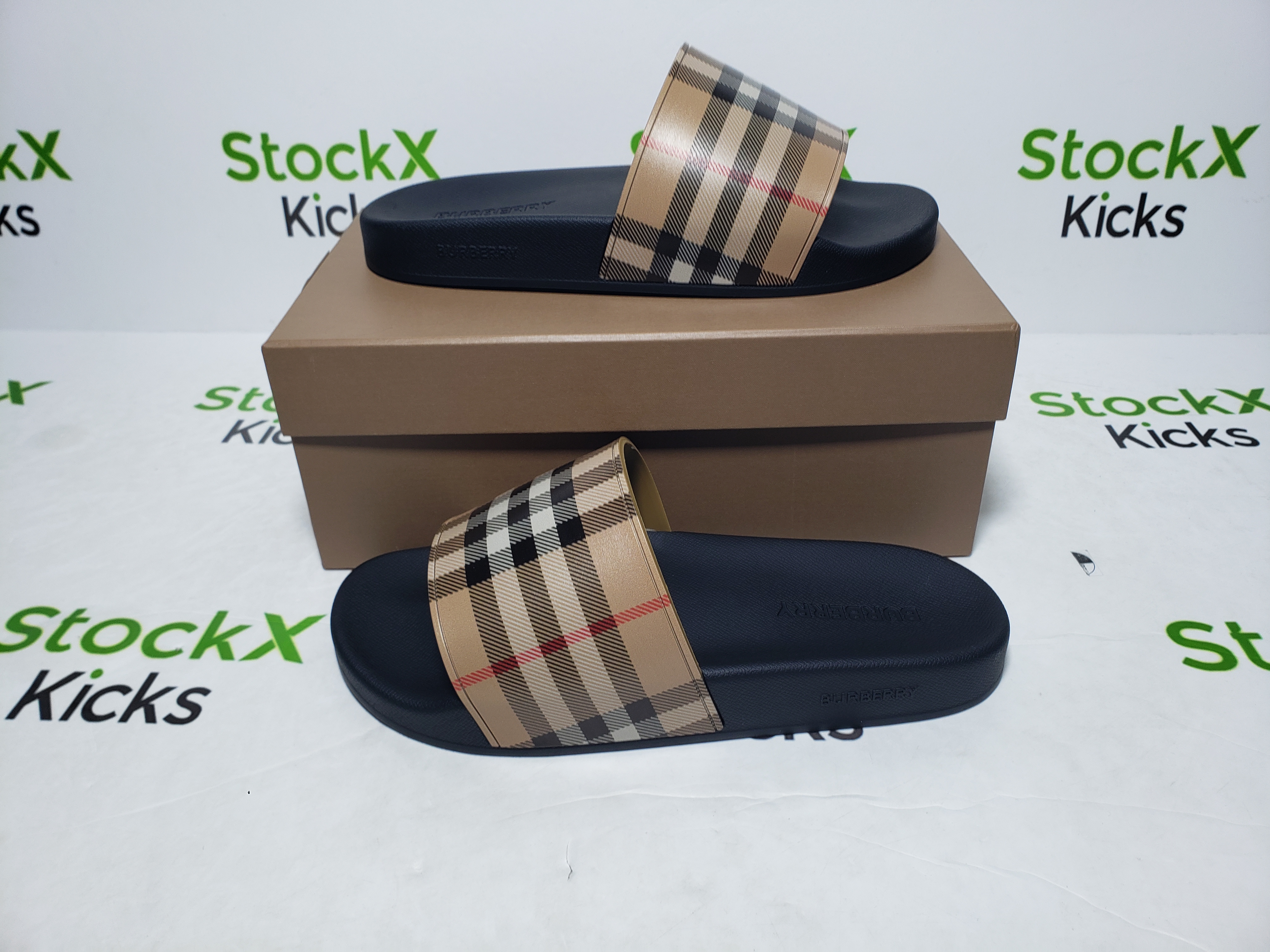Burberry Vintage Check Slides Archive Beige CK241218