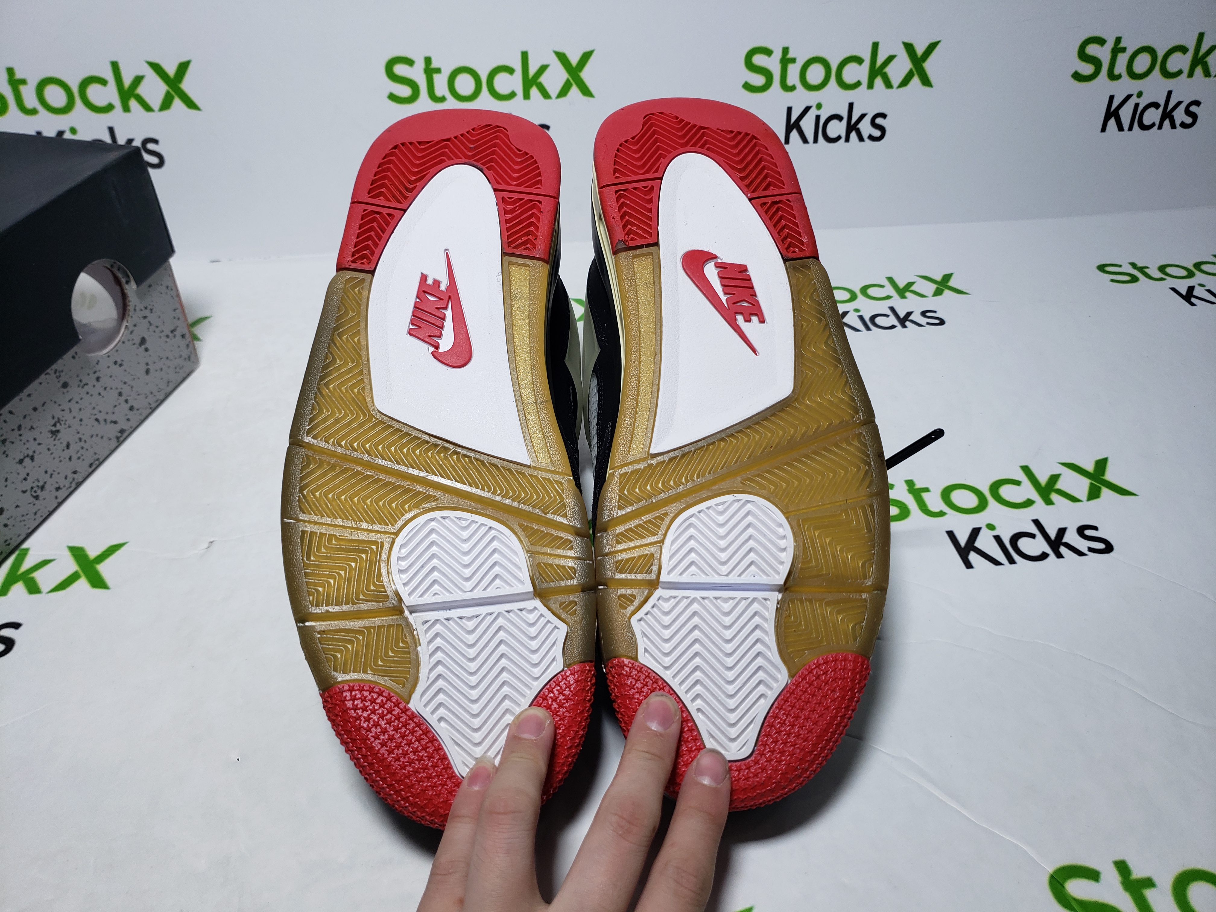 PK God Batch OFF White x Air Jordan 4 Bred CV9388-001