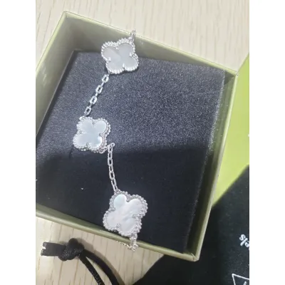 [Add One] Van Cleef & Arpels Vintage Alhambra Bracelet 5 Motifs VCARF48400 CK082812 02