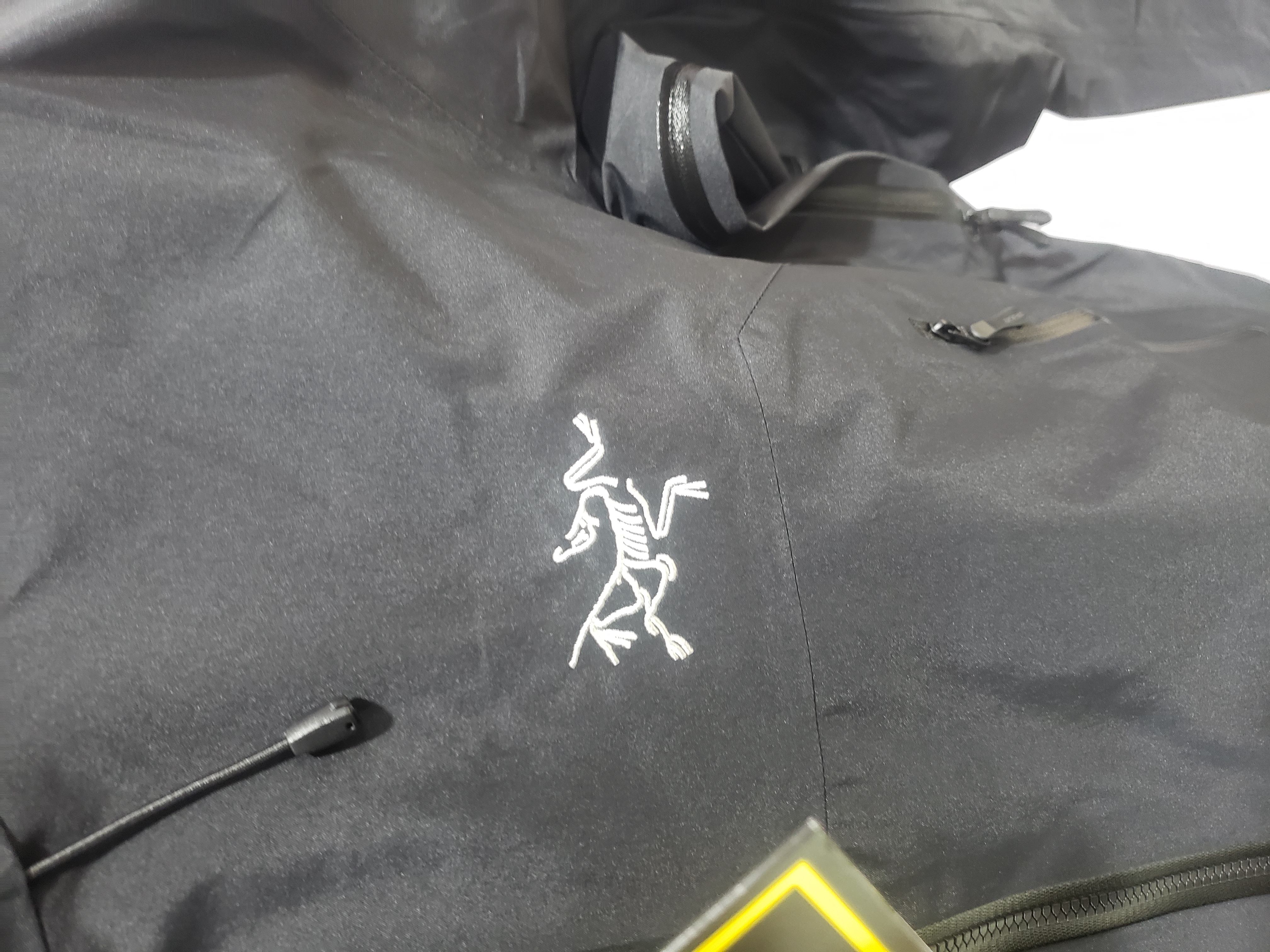 Arc'teryx Beta AR Jacket Men's Jacket Black