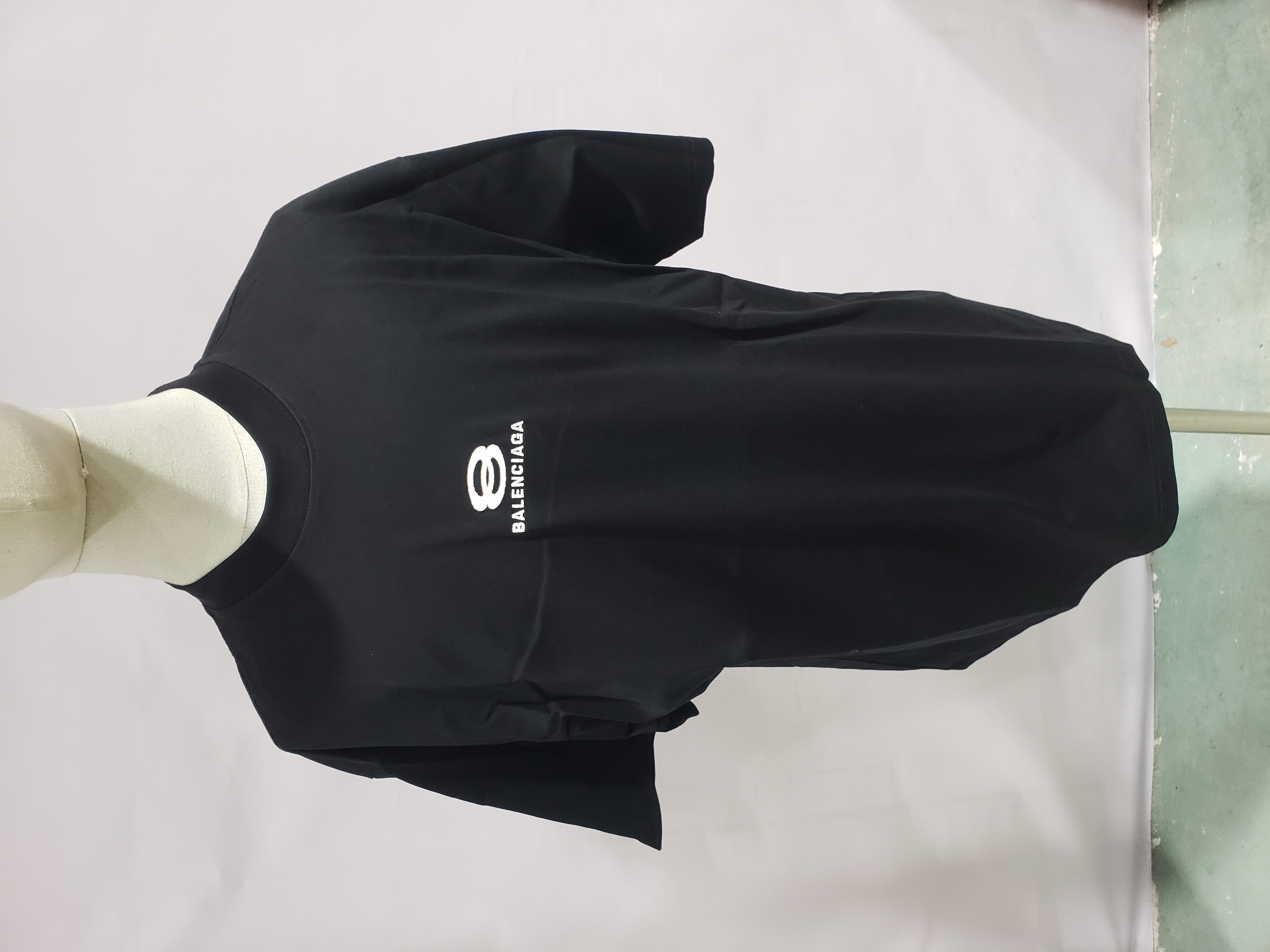 Balenciaga T-Shirt KT23105