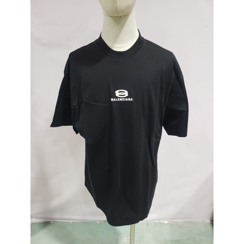 Balenciaga T-Shirt KT23105