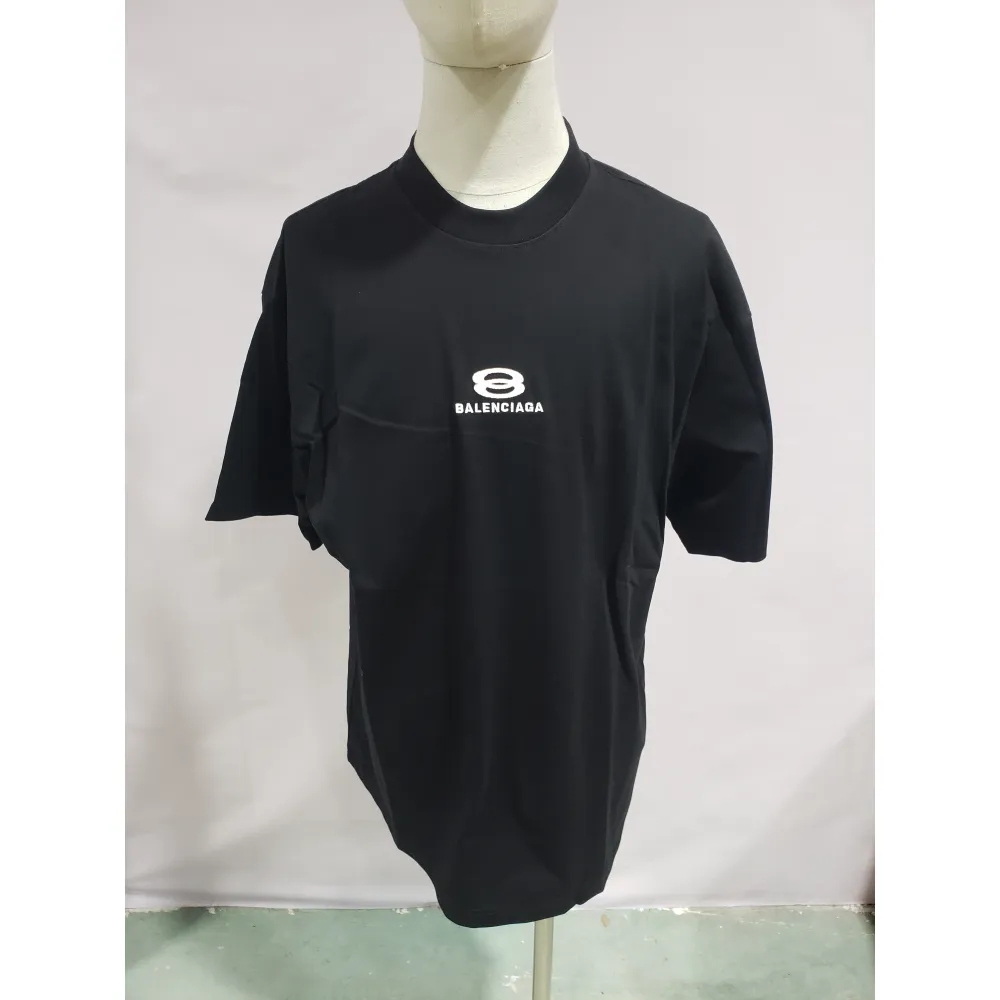 Balenciaga T-Shirt KT23105