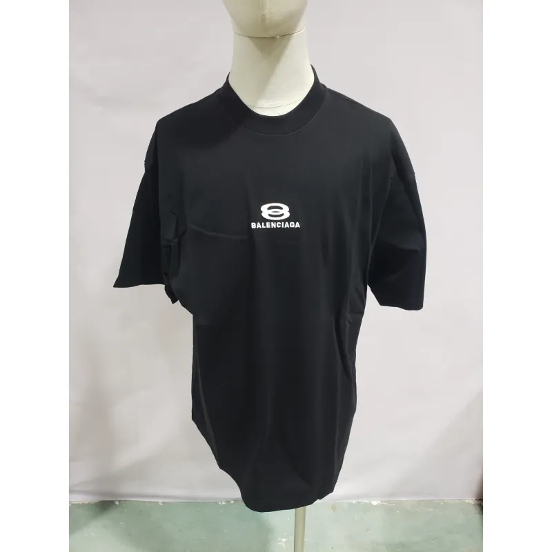 Balenciaga T-Shirt KT23105