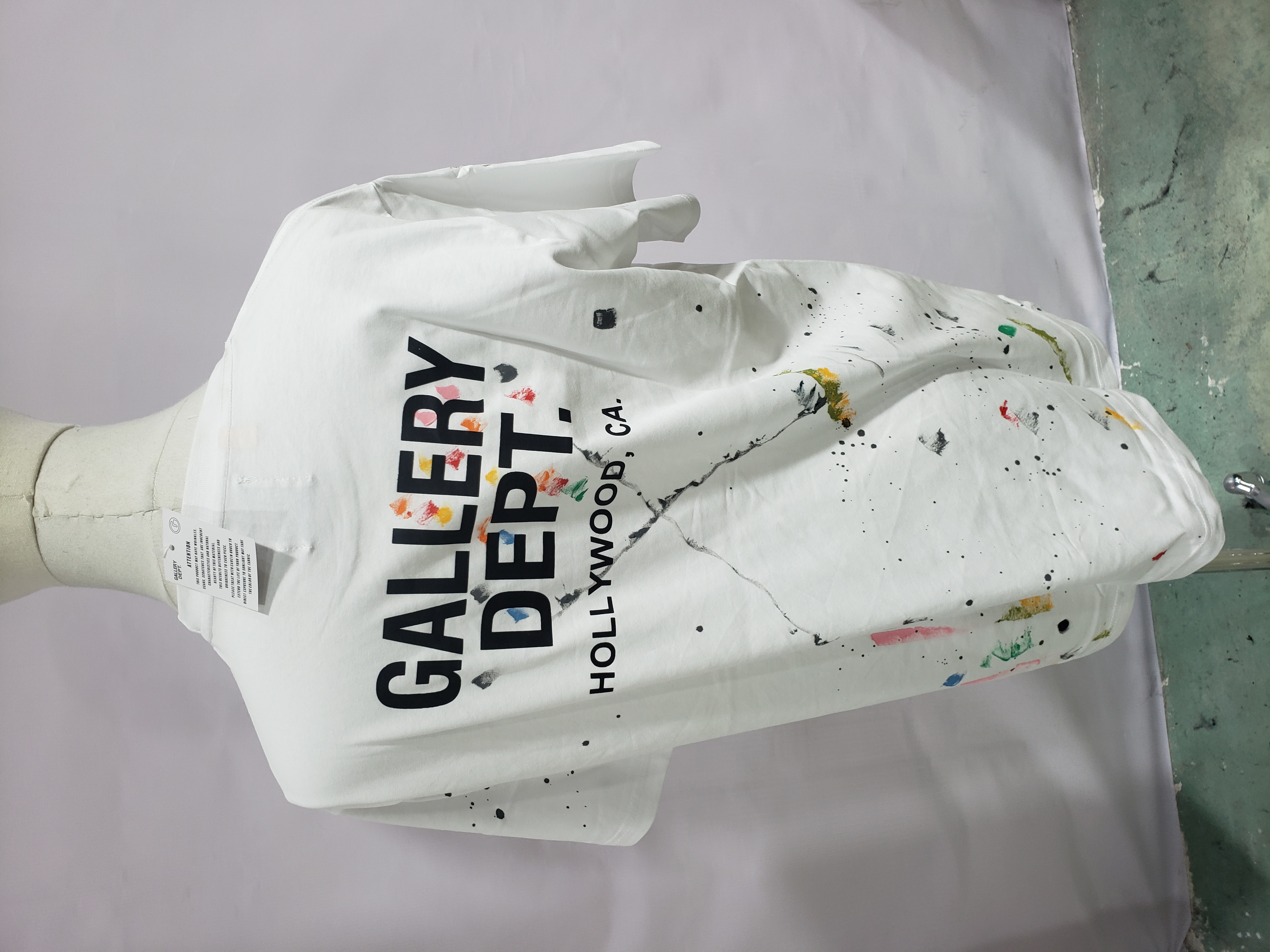 GALLERY DEPT. PAINT SHOP SOUVENIR TEE