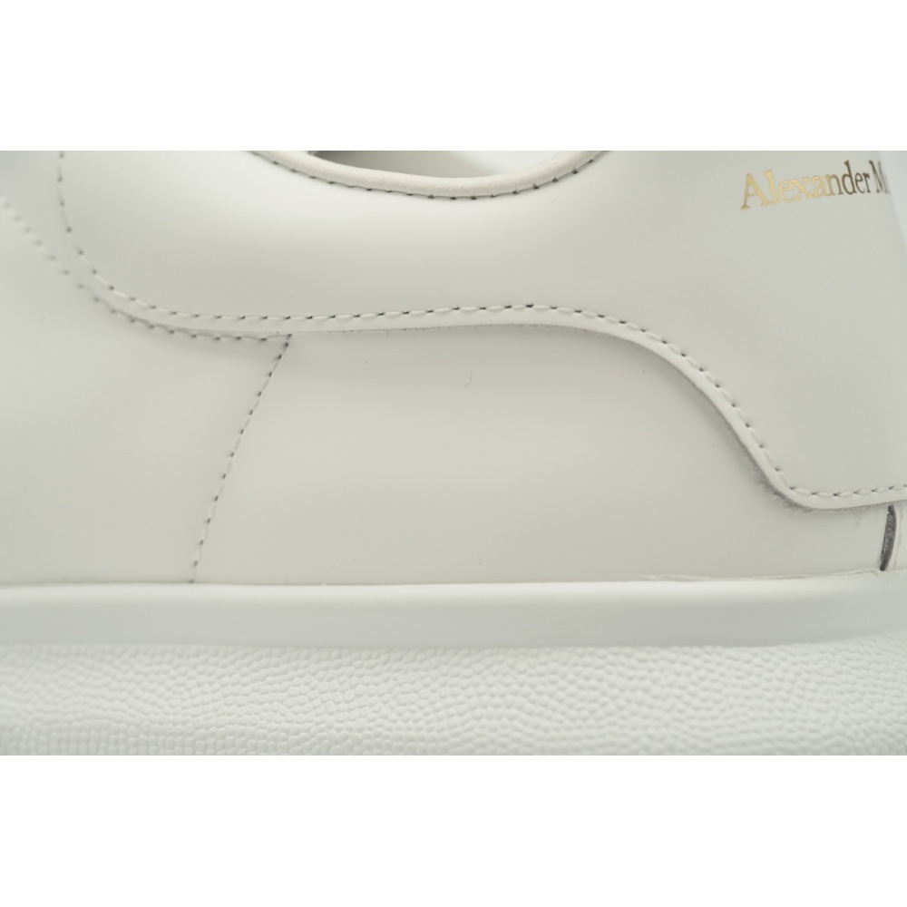 Alexander McQueen Sneake White
