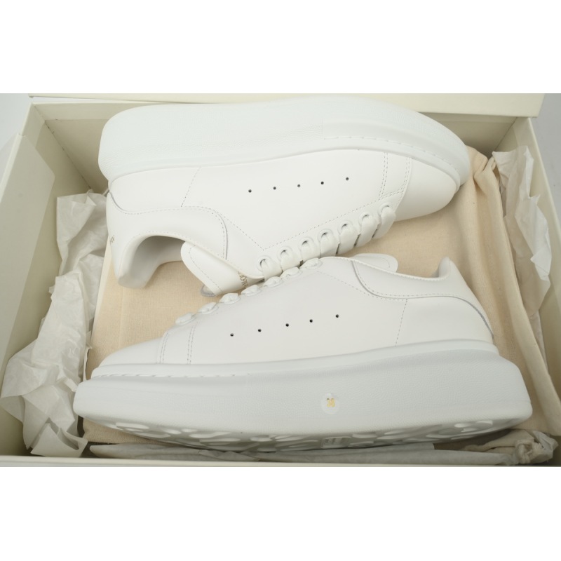 Alexander McQueen Sneake White