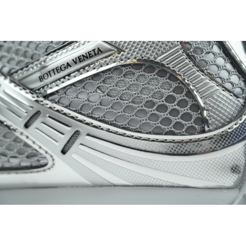 Bottega Veneta Orbit Silvery