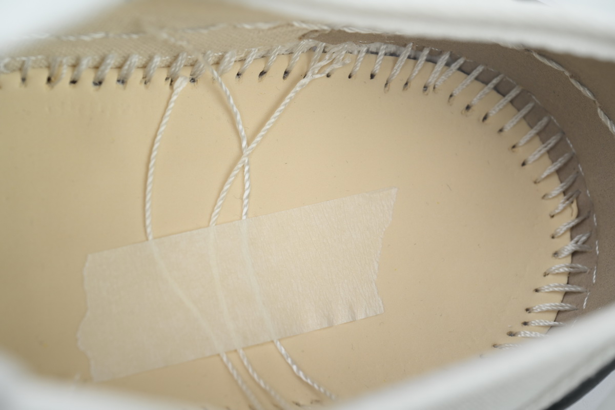 MIHARA YASUHIRO White Black NO.716