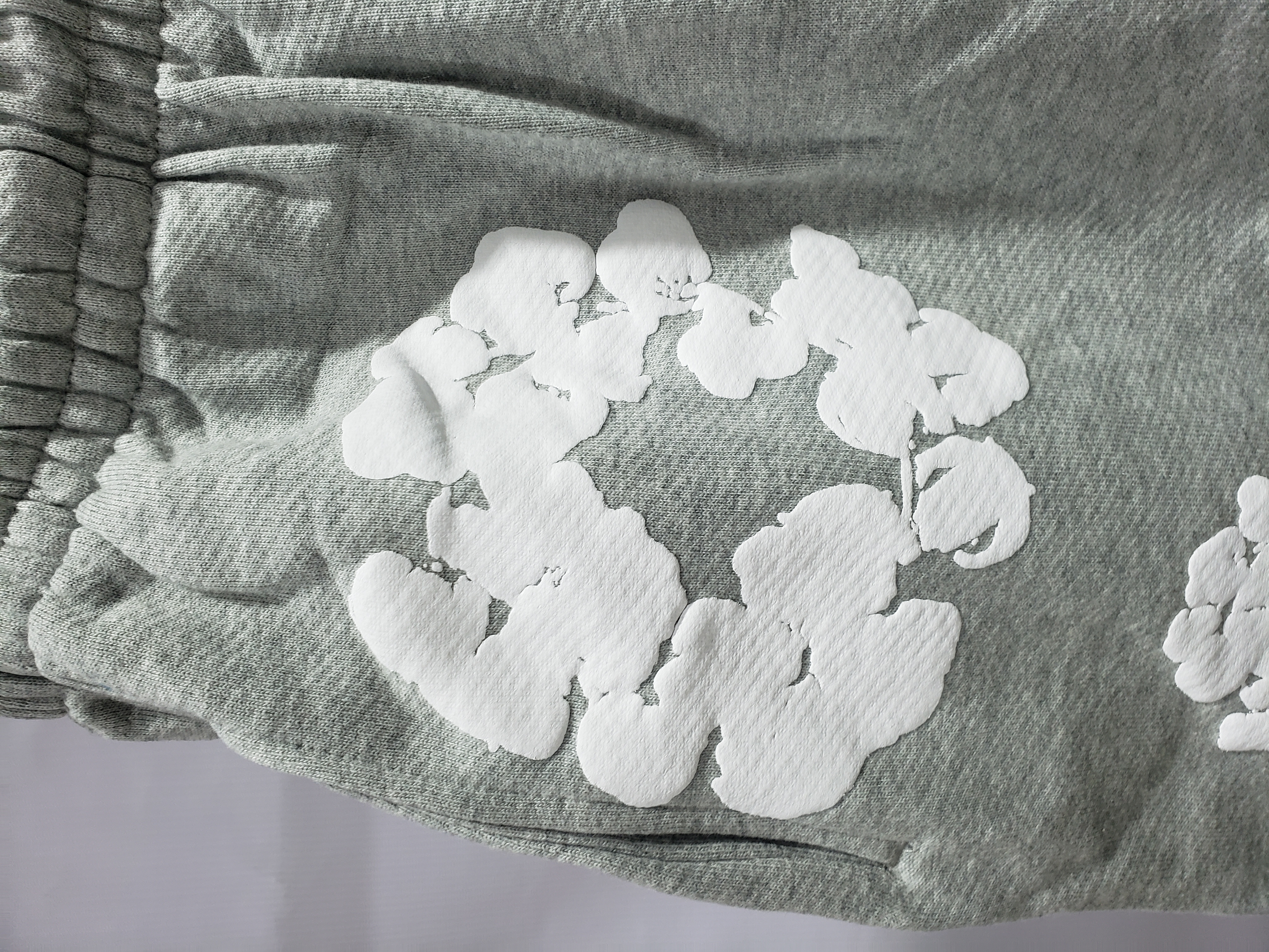 Denim Tears The Cotton Wreath Shorts Grey