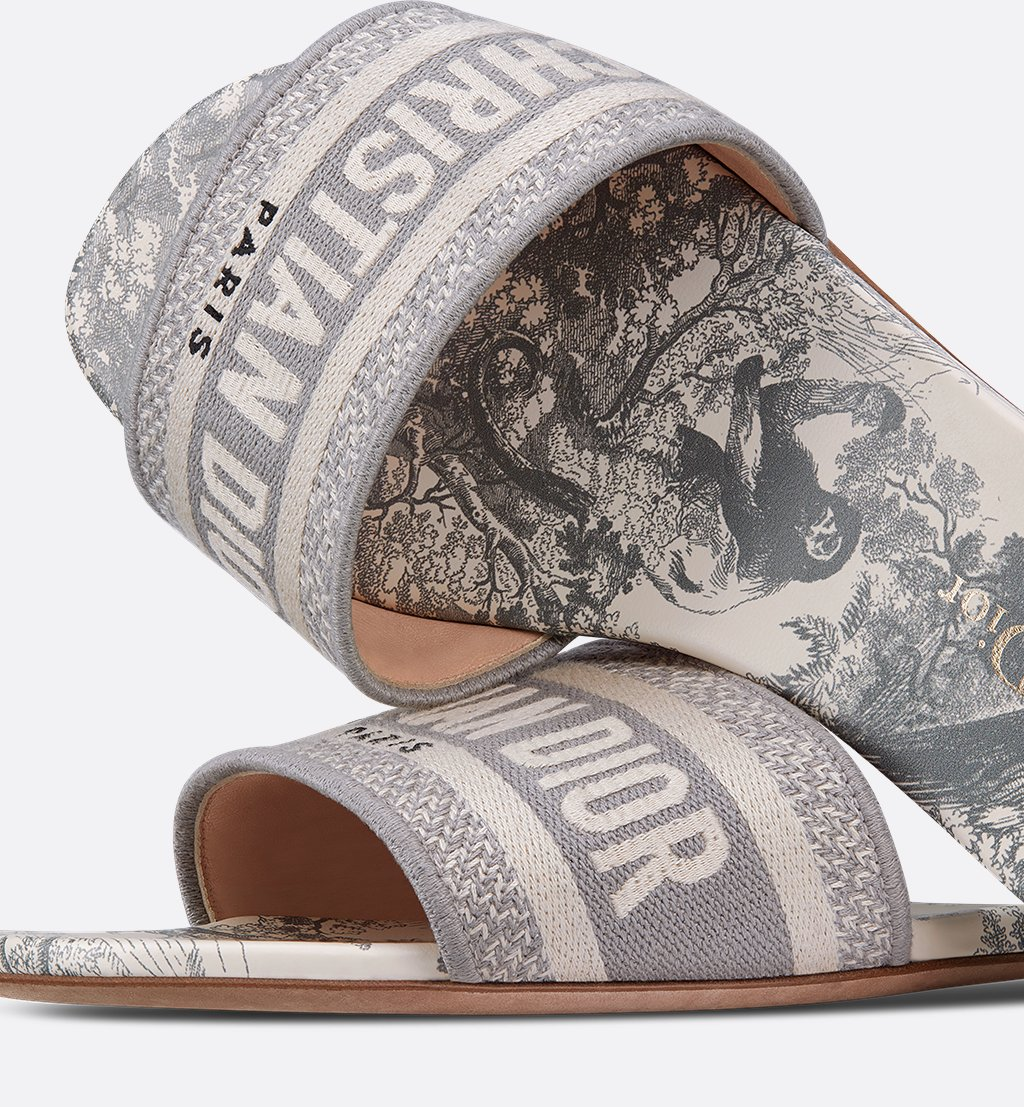 DIOR Classic Dway Slide Rose Grey