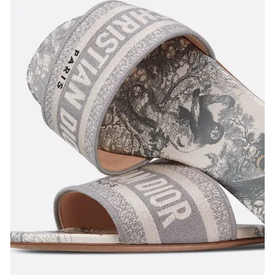 DIOR Classic Dway Slide Rose Grey 02