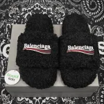 Balenciaga Black Furry Slides（QC needs at least 5 days or more）