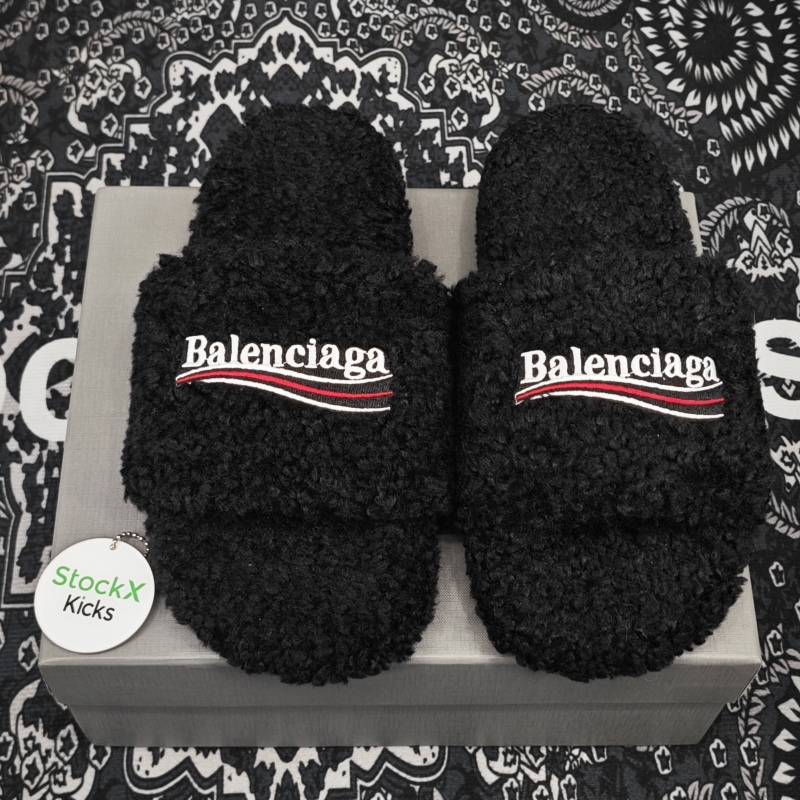 Balenciaga Black Furry Slides（QC needs at least 5 days or more）