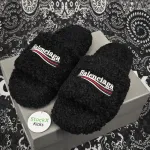 Balenciaga Black Furry Slides（QC needs at least 5 days or more）