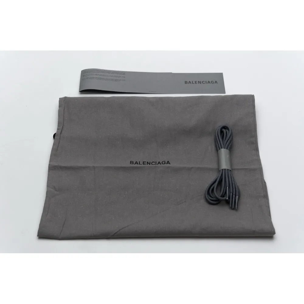 Balenciaga Track 2 Sneaker Medium Grey 570391 W2GN3 1285