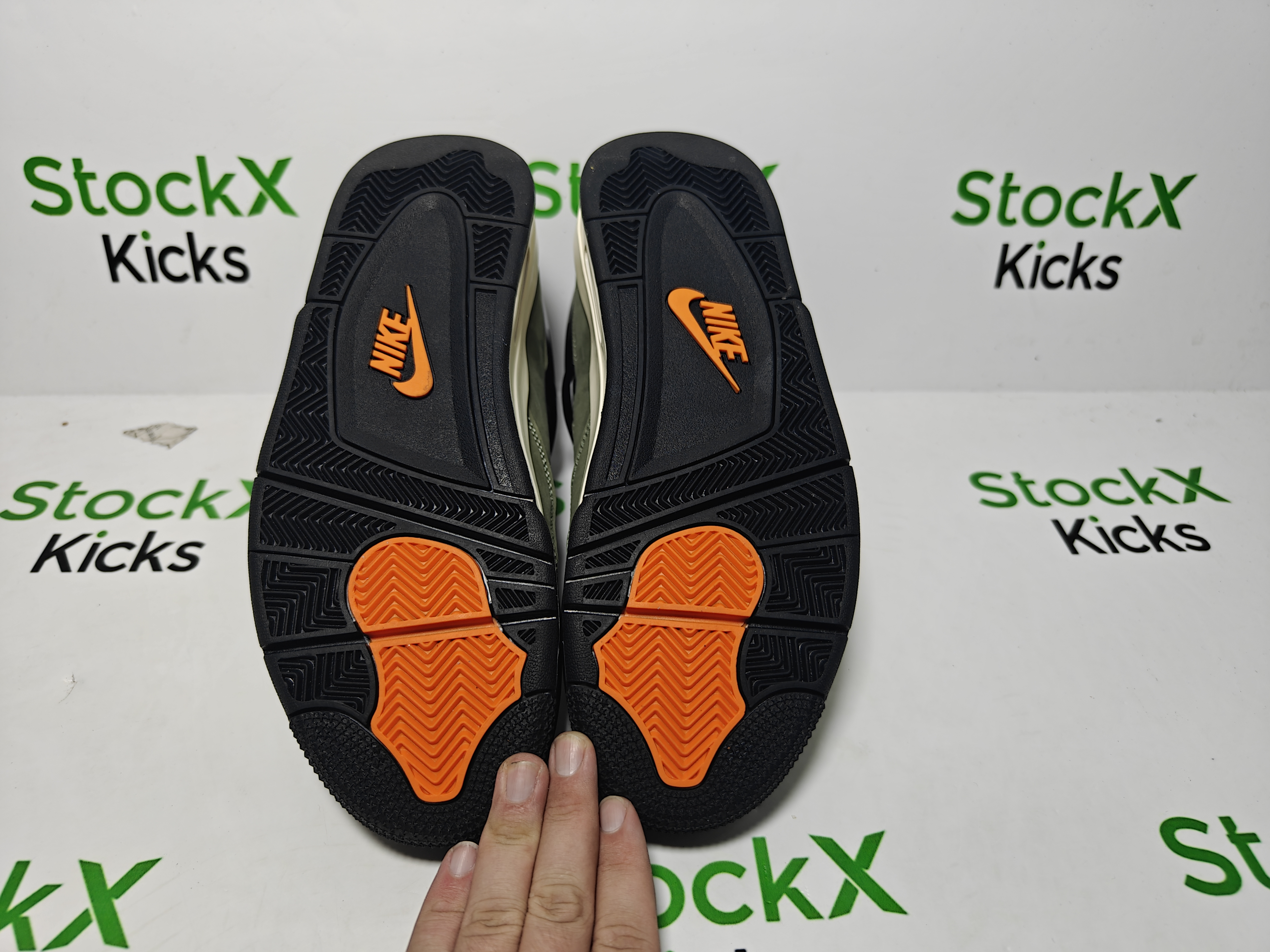 PK God Batch Air Jordan 4 Retro Undefeated (2025) IB1854-200