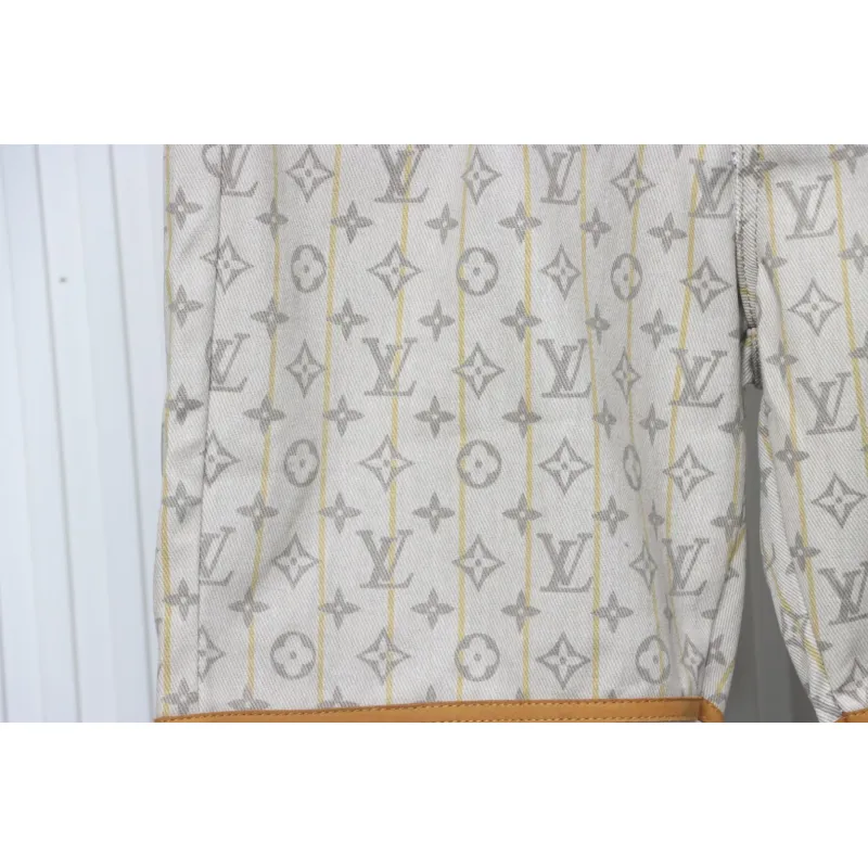 Louis Vuitton Catwalk joint Japanese Shorts