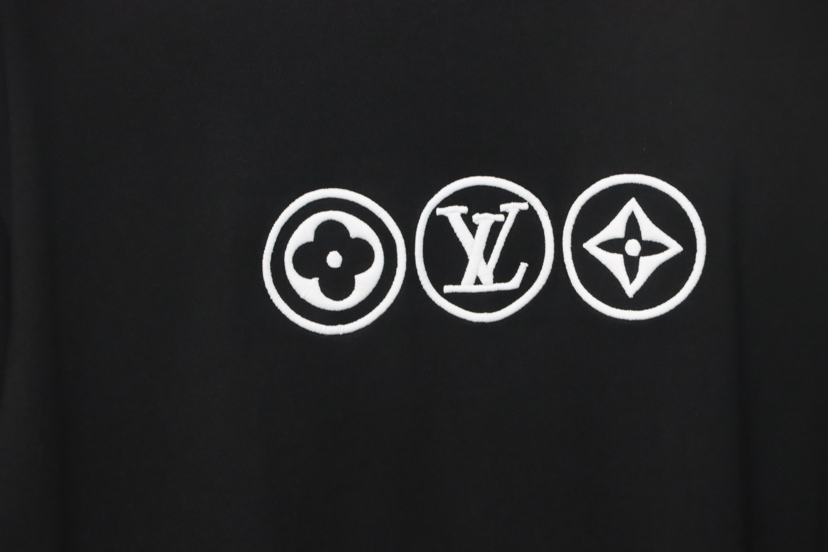 Louis Vuitton Three Rings T-shirt