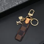 [Add One] Louis Vuitton Mini Heart Keychain 2