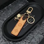[Add One] Louis Vuitton Mini Heart Keychain 3