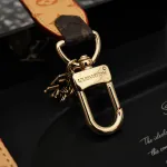 [Add One] Louis Vuitton Mini Heart Keychain 3