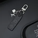 [Add One] Louis Vuitton Mini Heart Keychain 4