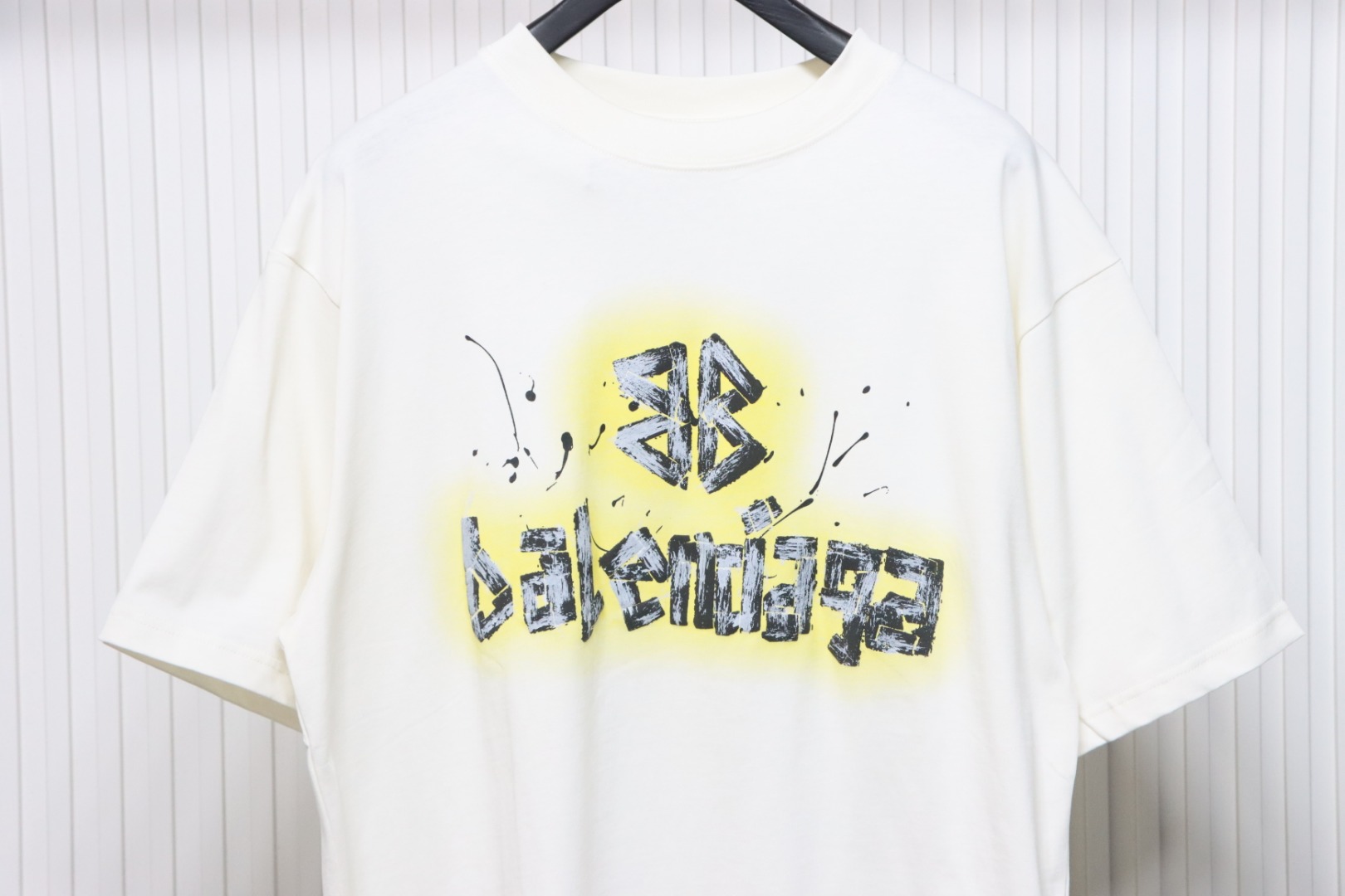 Balenciaga Hand-Painted BB Letter Logo Printed T-Shirt