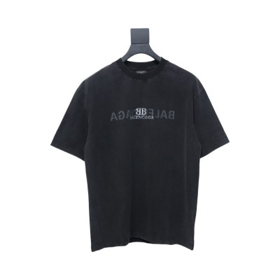Balenciaga Logo T-Shirt 01