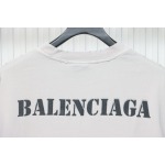 Balenciaga Unisex Stencil Type Medium-fit T-shirt in Vintage-jersey
