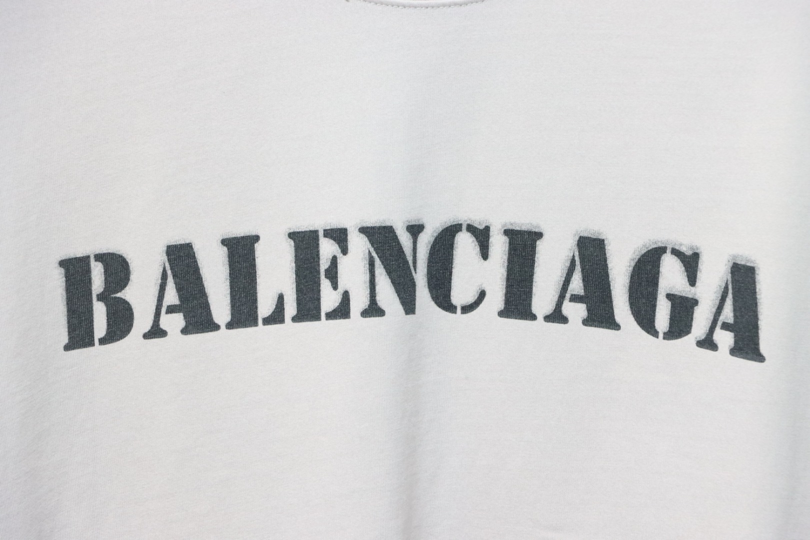 Balenciaga Unisex Stencil Type Medium-fit T-shirt in Vintage-jersey